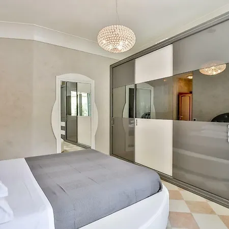 Falcone Tatil Evi