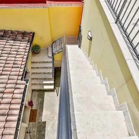 Falcone Tatil Evi