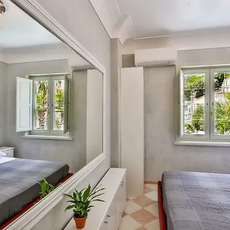 Falcone Tatil Evi